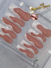 Press on nails