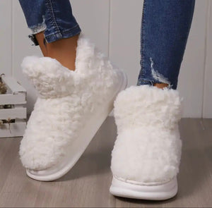 Comfy platform slippers