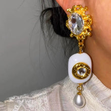 Vintage noble earrings