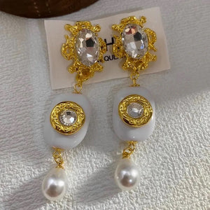 Vintage noble earrings